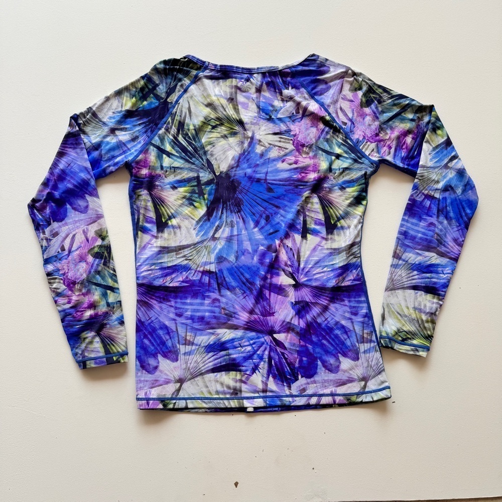 Athleta - Wailea Long Sleeve Rash Guard in Blue Multicolor - Picture 2 of 4